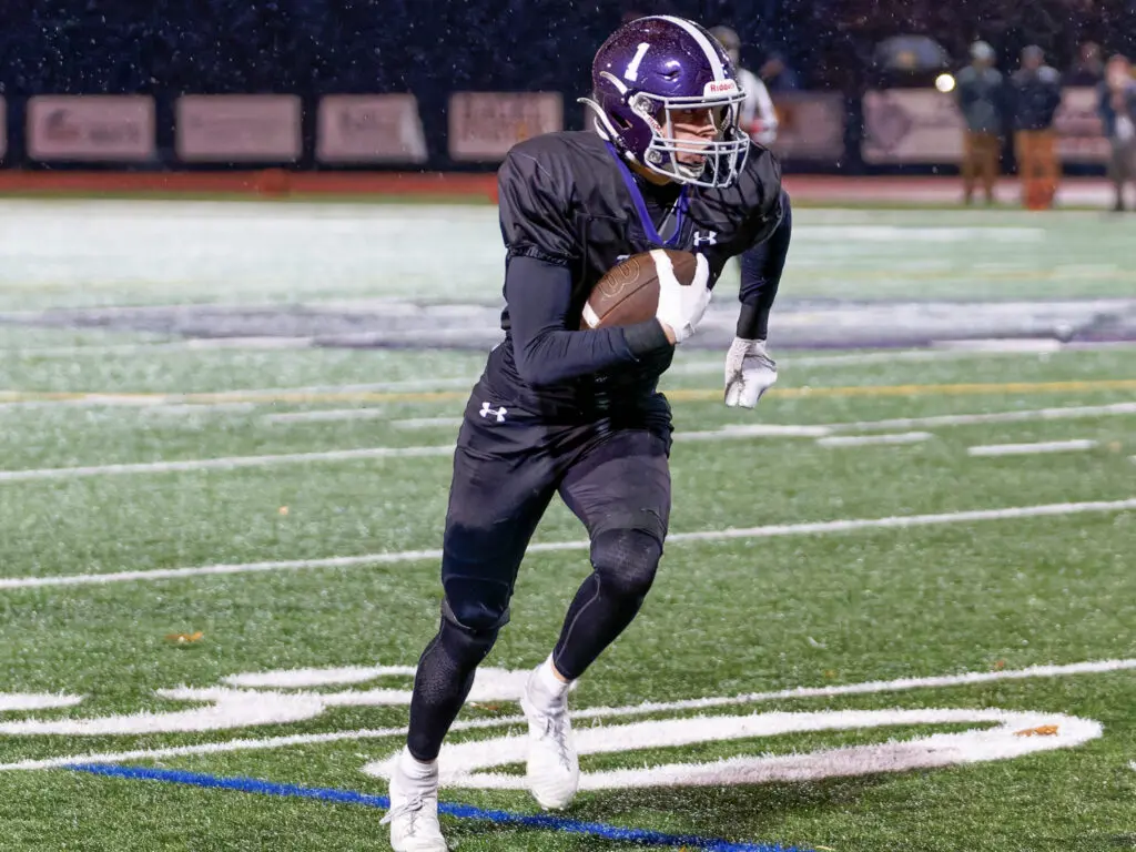 Carson Memmott, Rumson-Fair Haven football. (Bob Badders | rpbphotography.com) - Shore Sports Insider Rumson-Fair Haven senior Carson Memmott. (Bob Badders | rpbphotography.com) - Carson Memmott, Rumson-Fair Haven football. (Bob Badders | rpbphotography.com)