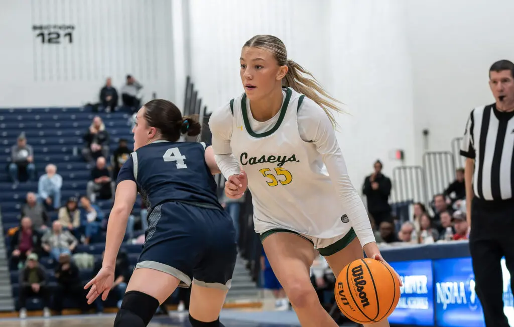 SCT Semi RBC Addy Nyemchek 3 - Shore Sports Insider Addy Nyemchek driving to the basket against Manasquan in the SCT semifinal at RW Barnabas Arena. 2/18/25 - Photo by Tom Smith - SCT Semi RBC Addy Nyemchek 3