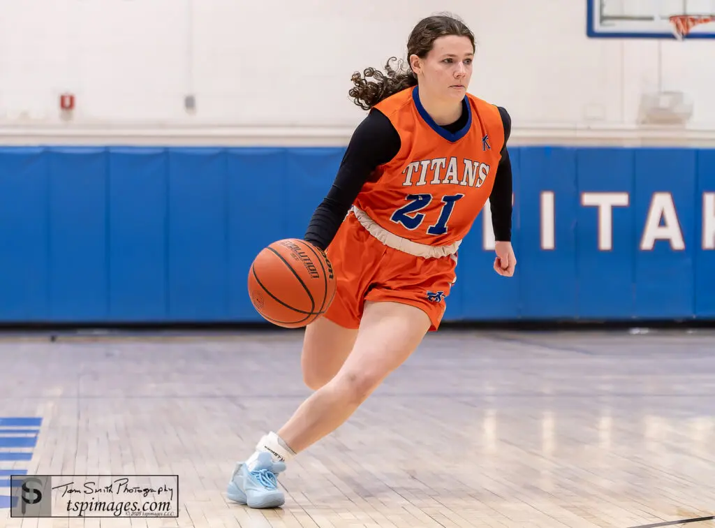 Keansburg- Gabriella Flanzbaum - Shore Sports Insider Keansburg senior guard Gabriella Flanzbaum (Photo: Tom Smith | tspsportsimages.com) - Keansburg- Gabriella Flanzbaum
