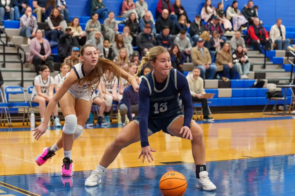 Squan Jordyn Hollawell1 - Shore Sports Insider Jordyn Hollawell finished with 18 points in the SCT Quarterfinal round at Holmdel HS. 2/14/26 Photo by Patrick Olivero - Squan Jordyn Hollawell1