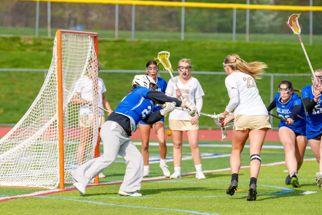Point Boro Lily Scalabrini - Shore Sports Insider Point Boro's Lily Scalabrini shoots (Photo by Patrick Olivero) - Point Boro Lily Scalabrini