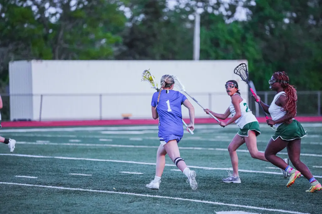 Donovan Catholic Gianna DelliSanti - Shore Sports Insider Donovan Catholic's Gianna DelliSanti (Photo by luch.visualz) - Donovan Catholic Gianna DelliSanti