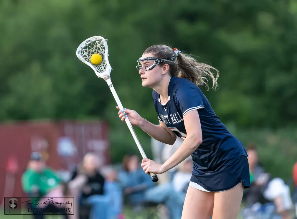 Trinity Hall Chiara Donohue - Shore Sports Insider Trinity Hall's Chiara Donohue (Photo: Tom Smith | tspsportsimages.com) - Trinity Hall Chiara Donohue