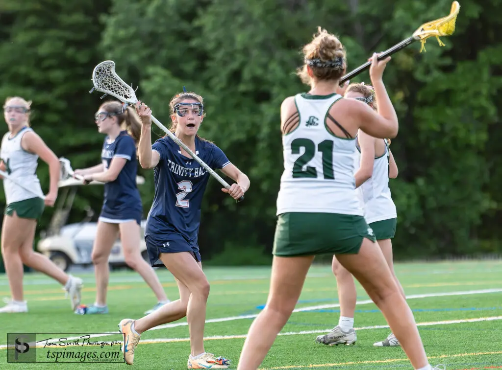 Trinity Hall Georgie Avrillon - Shore Sports Insider Trinity Hall's Georgie Avrillon defends against Camden Catholic (Photo: Tom Smith | tspsportsimages.com) - Trinity Hall Georgie Avrillon
