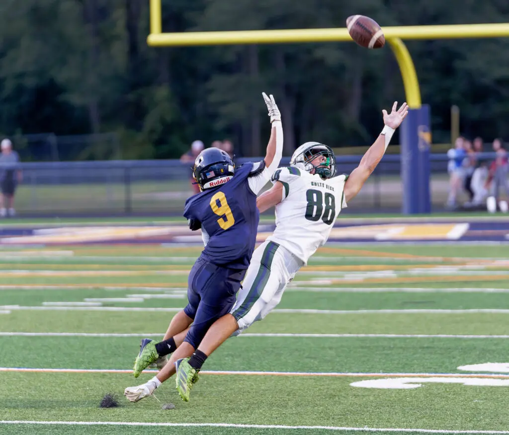 Marlboro Chris Scaff - Shore Sports Insider Marlboro's Chris Scaff in coverage - Marlboro Chris Scaff