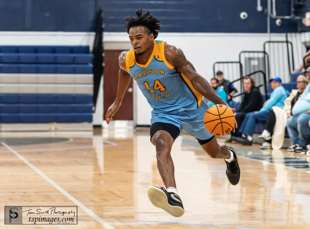 l Corey Floyd 3 - Shore Sports Insider Larson Ford's Corey Floyd Jr. (Photo: Tom Smith | tspsportsimages.com) - l Corey Floyd 3