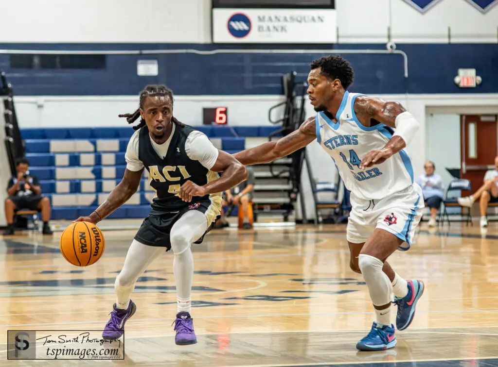 Samier Kinsler JSBL - Shore Sports Insider Samier Kinsler of ACI/Robin's Nest guarded by Mason Jones of Stern's Trailer during the JSBL championship game at Manasquan High School. (Photo: Tom Smith | tspsportsimages.com) - Samier Kinsler JSBL