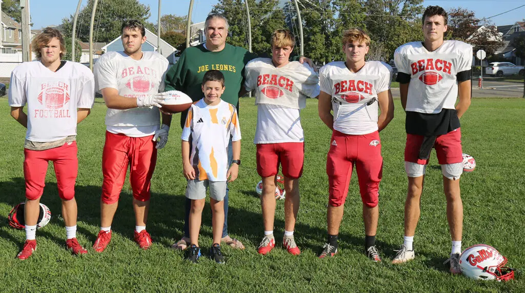 Joe with Beach Players - Shore Sports Insider (Left to right) Lucas Adams, Allan Micheletti, Joe Leone, Grayson Hilla, Gage Boyle, Danny Neal, Danny Cavanaugh - Joe with Beach Players