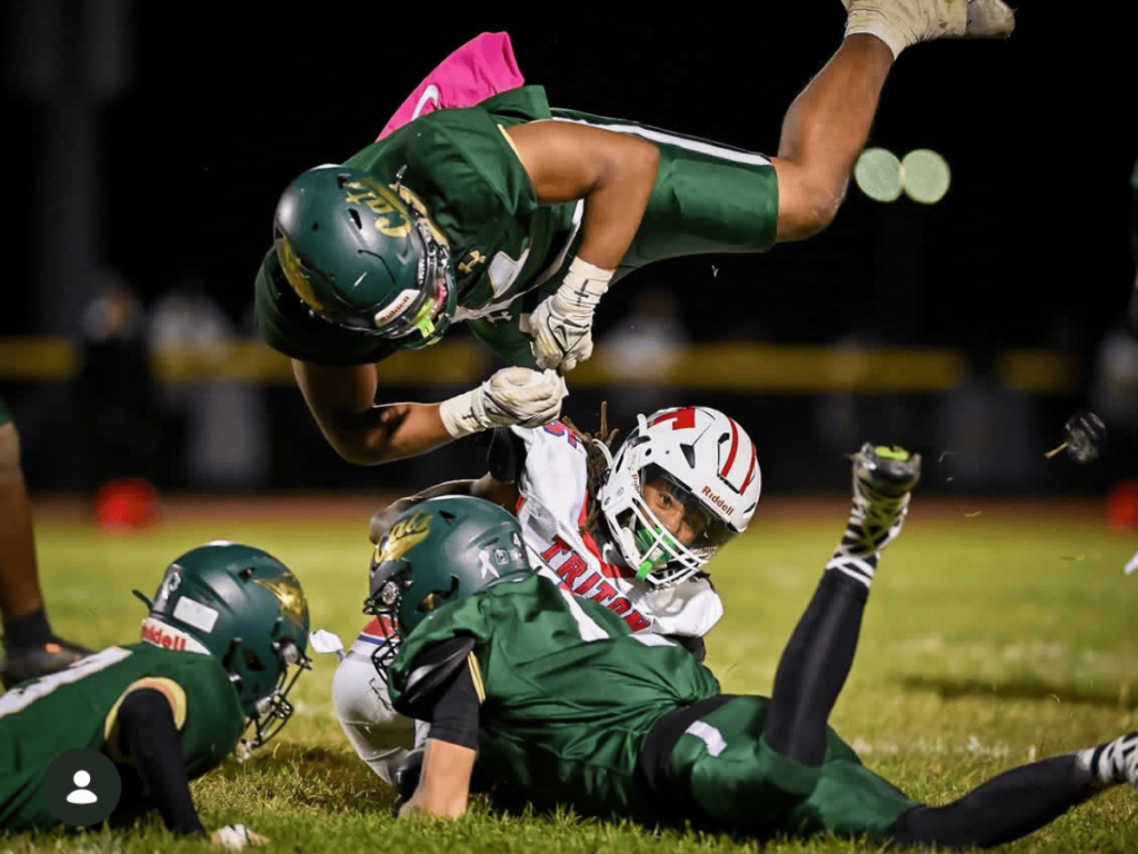 Montrell Carter Pinelands - Shore Sports Insider Pinelands linebacker Montrell Carter (Photo by bzbphoto) - Montrell Carter Pinelands