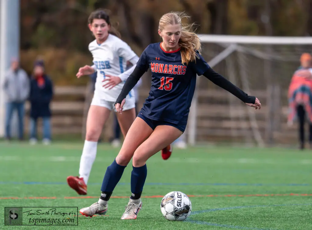 T Kaylee Davis - Shore Sports Insider Kaylee Davis assisted the game winner against Notre Dame in the NJSIAA SJ Non-Public A Semifinal game against Notre Dame. 11/10/25 (Photo by Tom Smith) - T Kaylee Davis