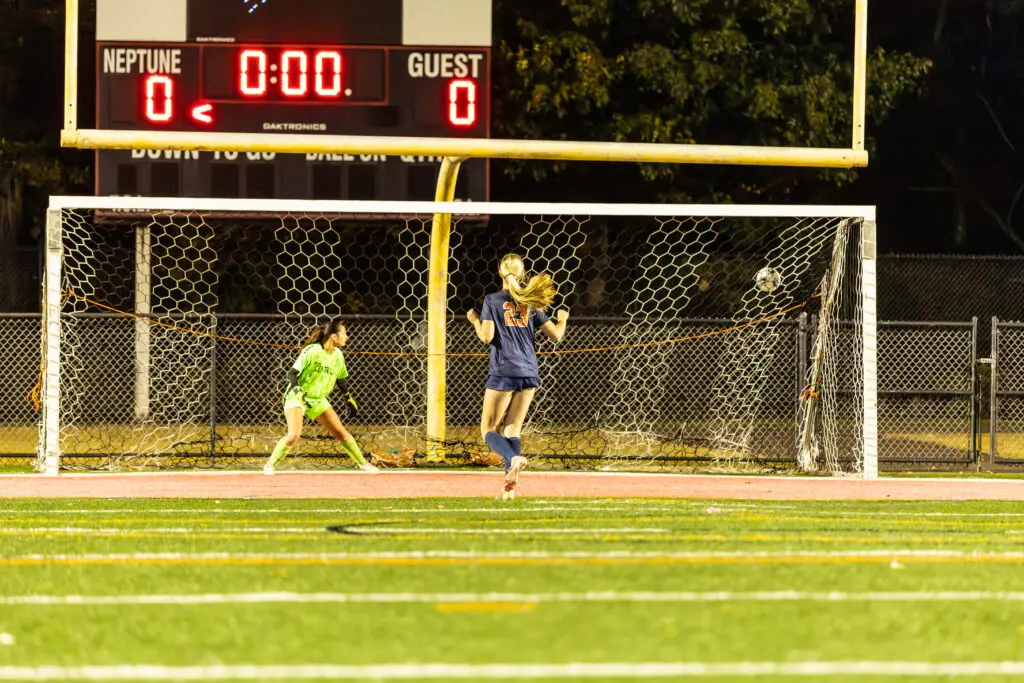 TH Reese Kelly winner - Shore Sports Insider Reese Kelly scored the game winner in the SCT Semifinal against Central. 10/20/26 (Photo by Doug Phillips/Framegrabs LLC) - TH Reese Kelly winner