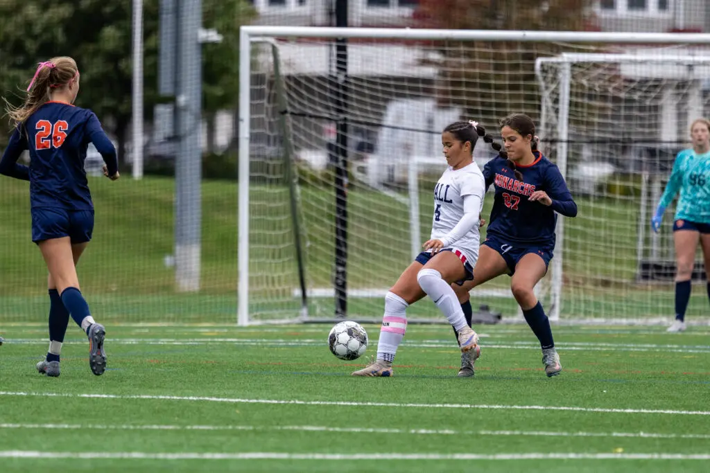 Trinity vs Wall 12 - Shore Sports Insider Sloane Biggie marking Megan Farrell (left) in the SCT Quarterfinal round. 10/17/26 (Photo by Doug Phillips/Framegrabs LLC) - Trinity vs Wall 12