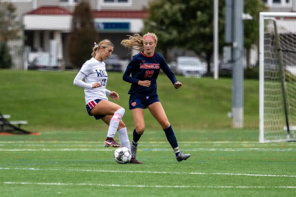 WallBridget Petillo1 - Shore Sports Insider Bridget Petillo playing against Trinity Hall in the SCT quarterfinal round.10/17/26 (Photo by Doug Phillips/Framegrabs LLC) - WallBridget Petillo1