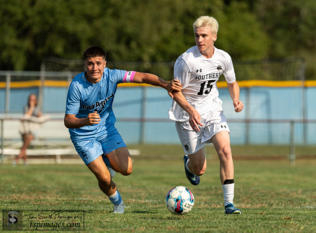 Southern junior Caden Schweigart. (Photo: Tom Smith | tspimages.com) - Southern at Freehold Twp