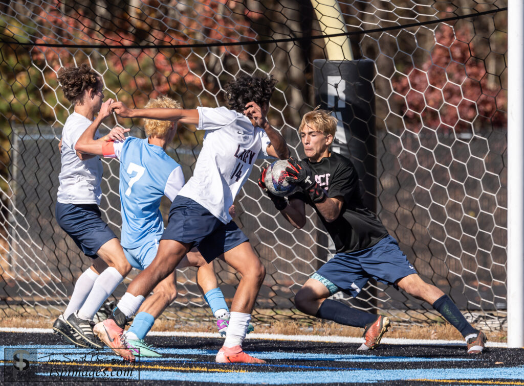 Lacey sophomore goalkeeper Dylan Graham. (Photo: Tom Smith | tspimages.com) - Lacey at TR East