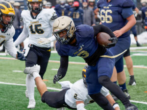 Bob Badders | rpbphotography.com - Tylik Hill, Pope John football