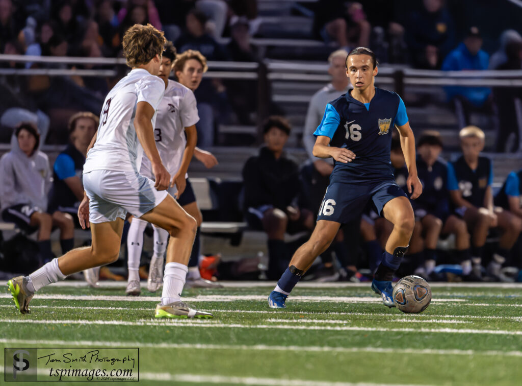 Toms River North sophomore Chris Ruggiero. (Photo: Tom Smith | tspimages.com) - TRN Chris Ruggerio