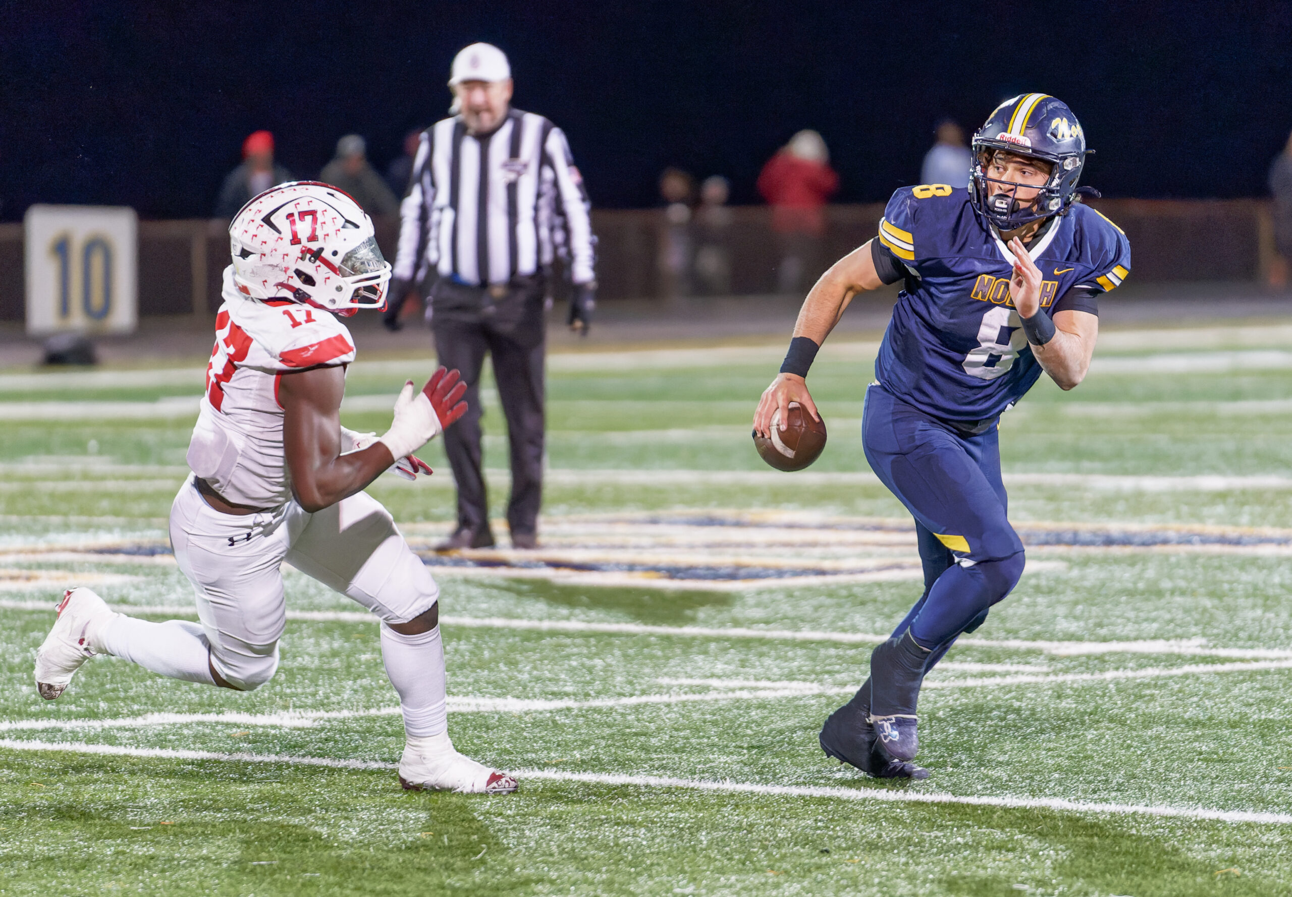 Bob Badders | rpbphotography.com - TJ Valerio, Toms River North football