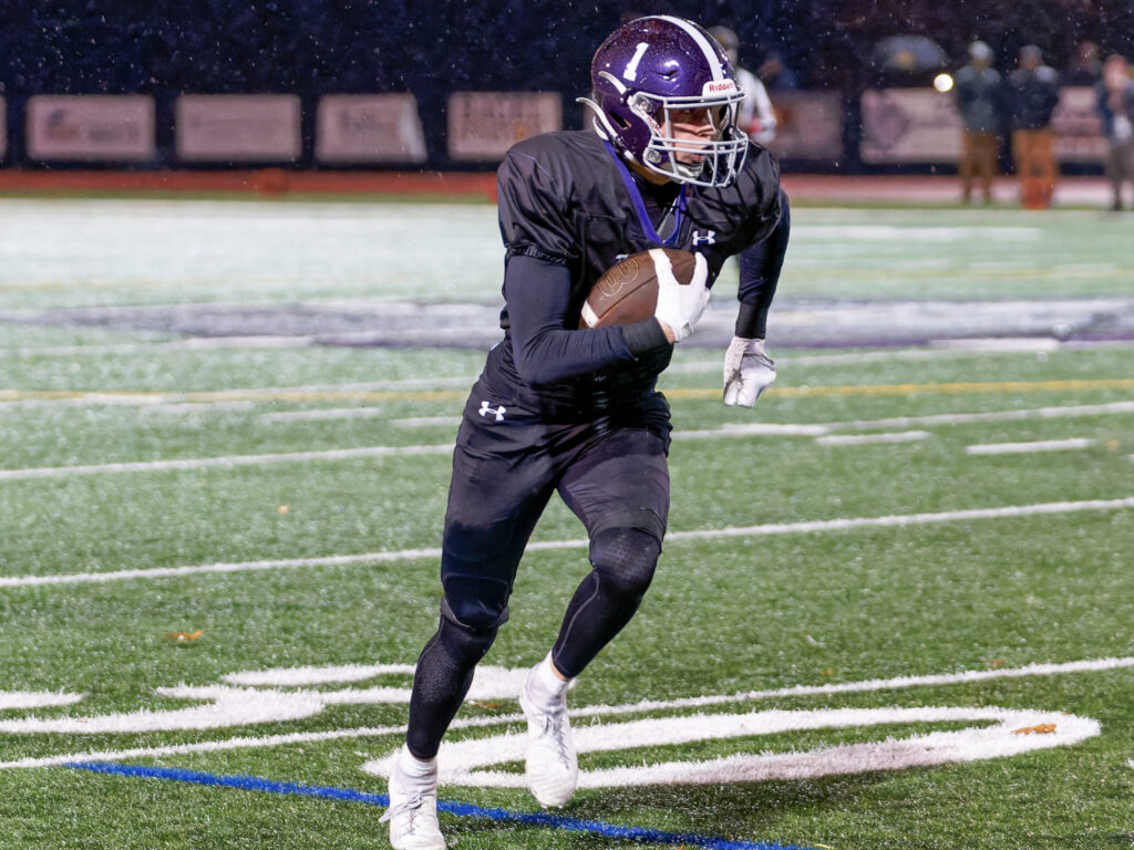 Rumson-Fair Haven senior Carson Memmott. (Bob Badders | rpbphotography.com) - Carson Memmott, Rumson-Fair Haven football. (Bob Badders | rpbphotography.com)