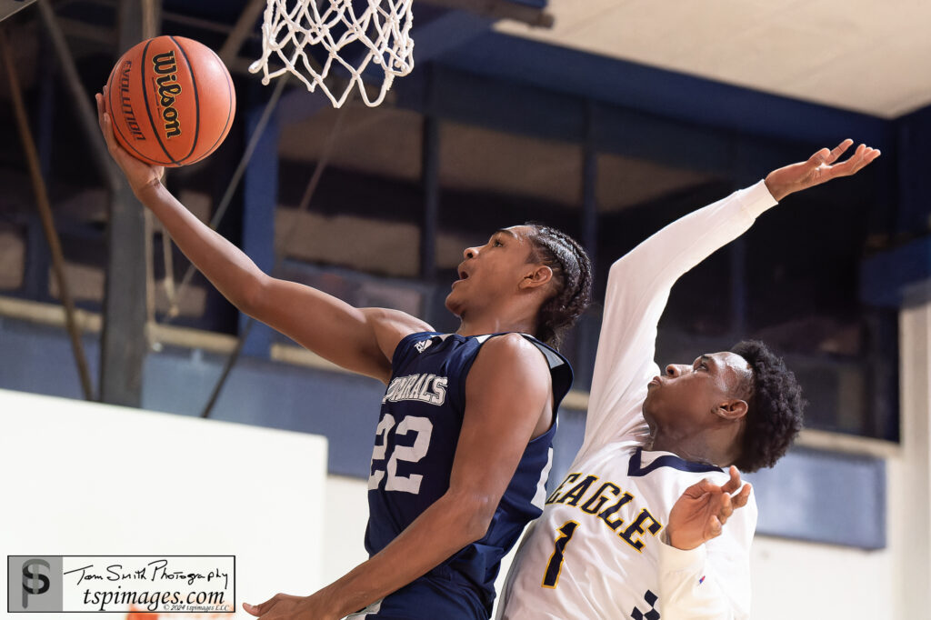 Henry Hudson sophomore JoJo Sewell. (Photo: Tom Smith | tspimages.com) - Henry Hudson vs. Eagle