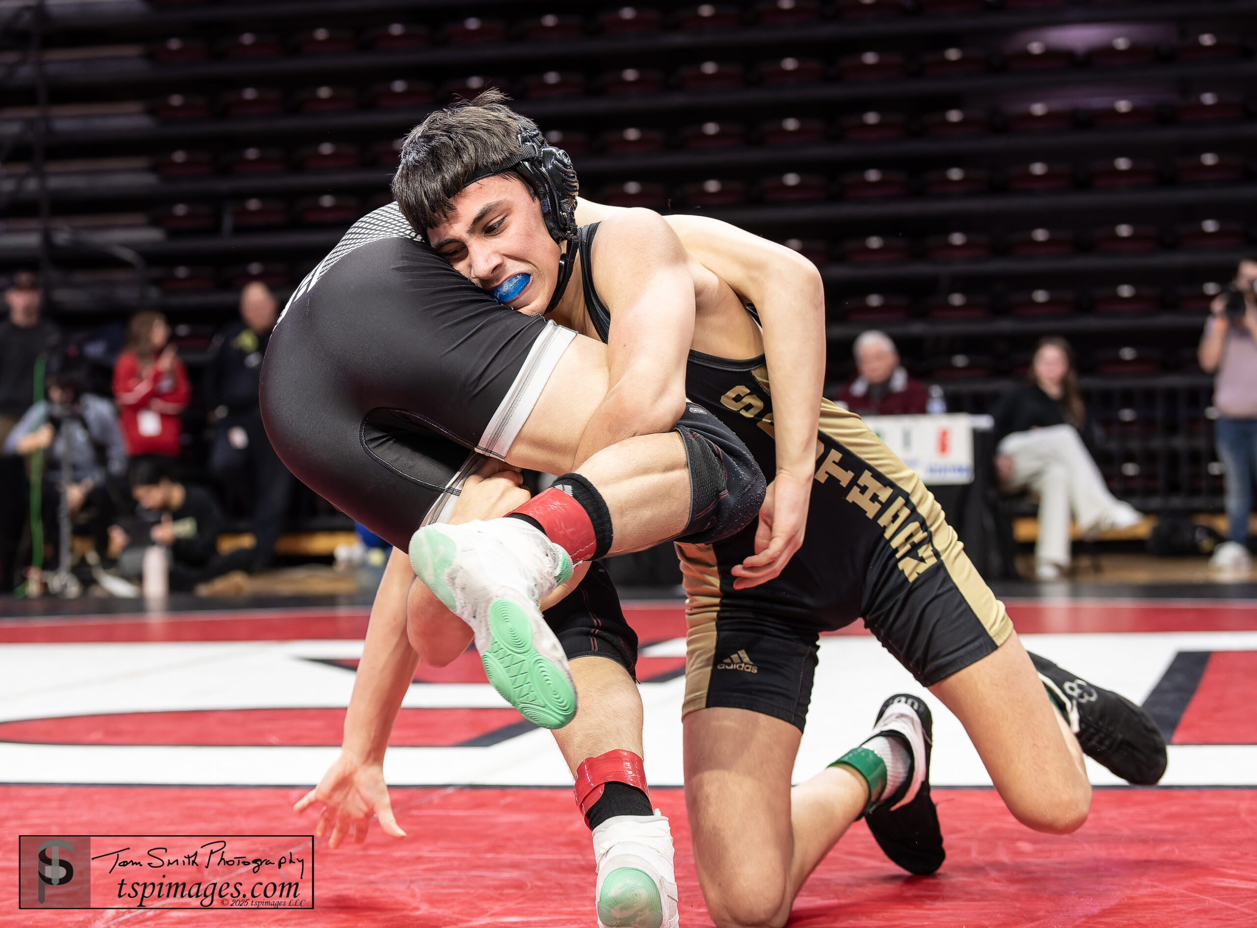 Southern freshman Vincent Esposito won by major decision at 144 pounds during the 2025 NJSIAA Group 5 state final vs. Bridgewater-Raritan. (Photo credit: Tom Smith | tspsportsimages.com). - Vincent Esposito, Southern Regional wrestling