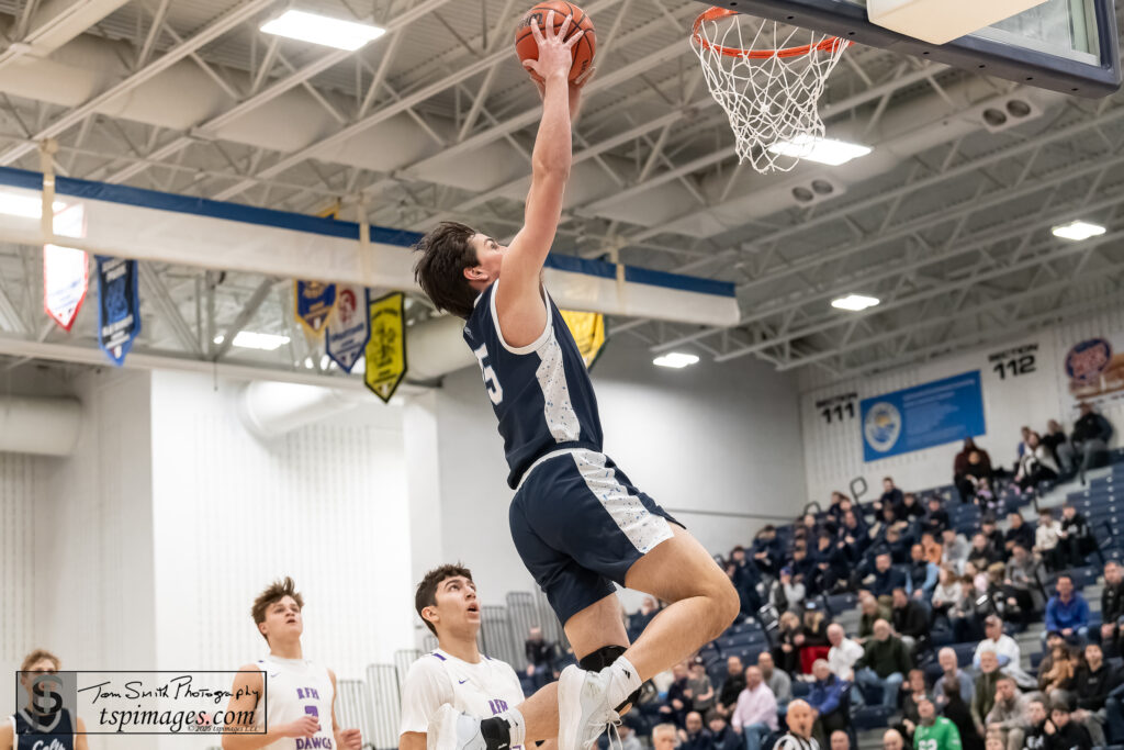 Justin Fuerbacher and his teammates are hoping to join the legendary CBA teams of the past as SCT champions. (Photo by Tom Smith/tspsportsimages.com)  - Justin Fuerbacher CBA