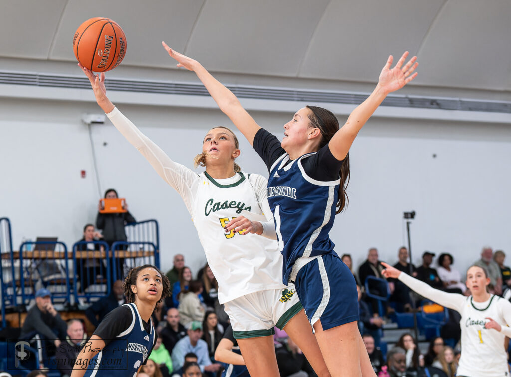 Addy Nyemcheck goes for lay-up against Morris Catholic at Georgian Court on 1/12/25. Photo by Tom Smith - RBC Addy Nyemchek 2