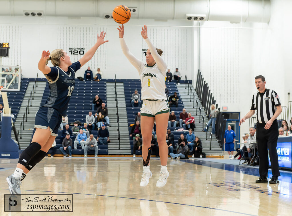 Red Bank Catholic junior Lola Giordano shoots over Manasquan junior Jordyn Hollawell. (Photo: Tom Smith | tspimages.com) - SCT Semi Manasquan vs RBC