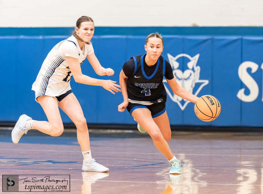 Junior Ava Coyle bringing the ball up for Shore Regional against Ranney. 1/6/25 Photo by Tom Smith