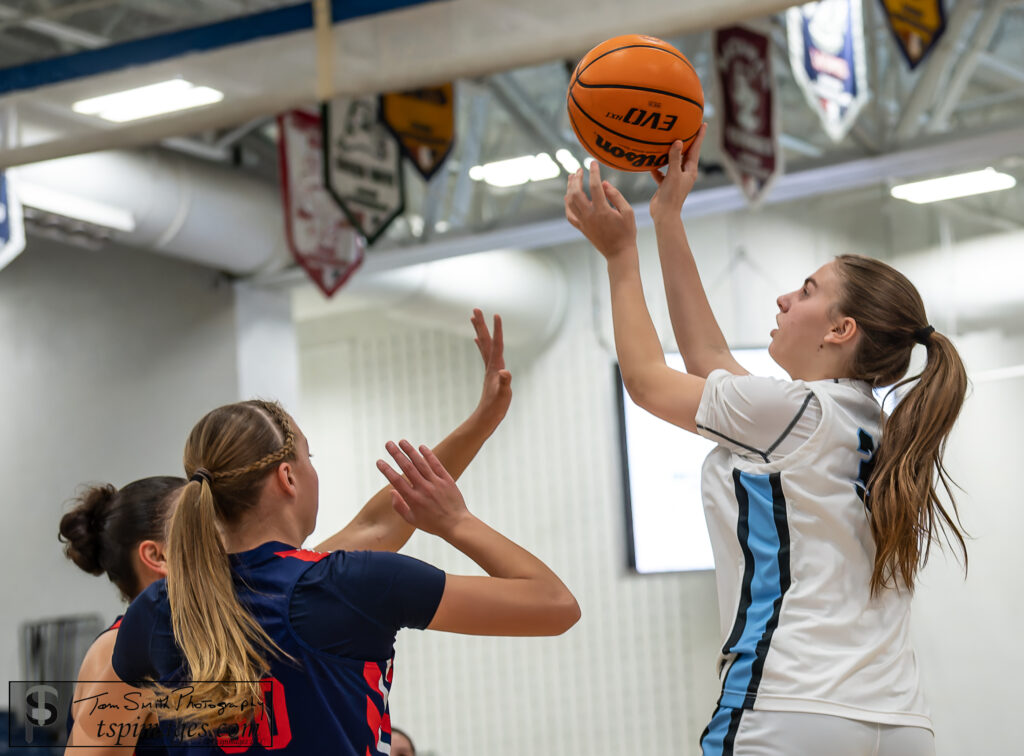 Brooke Gathman against Wall in the WOBM Final at RW Barnabas Arena on 12/30/24. Photo by Tom Smith - TRE Brooke Gathman