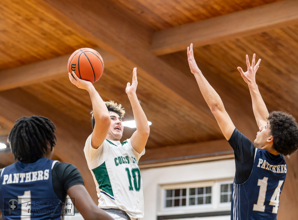 Colts Neck junior Dillon Younger. (Tom Smith | tspimages.com) - Colts Neck Dillon Younger