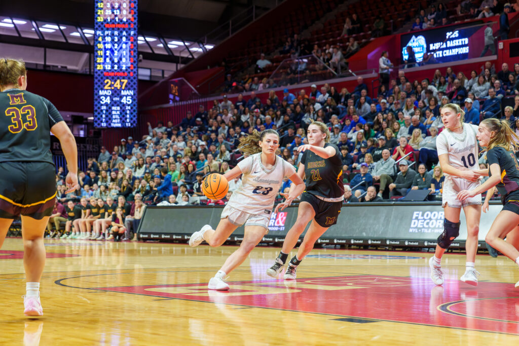 Shea Donnelly scored a game-high 12 points for Manasquan in the Group 2 Championship game at Rutgers University on 03/16/25. Photo by Patrick Olivero - ManasquanGirls_StateChampionship_3-16-25_Samples-19