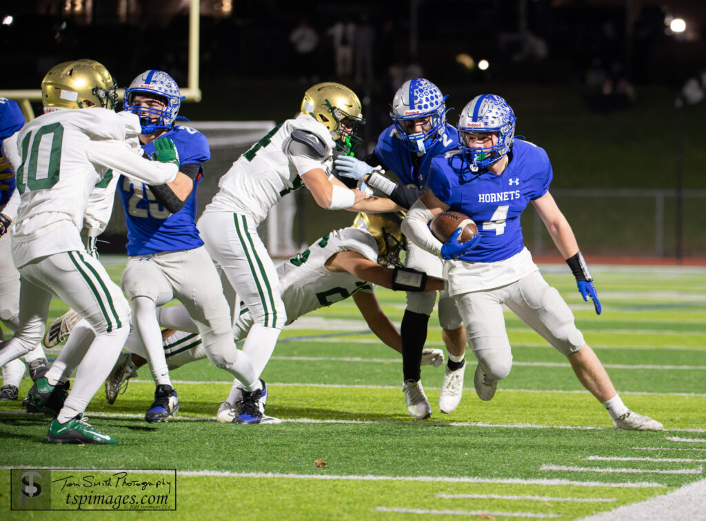 James Murphy Holmdel - Shore Sports Insider Holmdel senior WR James Murphy had four catches for 129 yards and a touchdown in the win. (Photo by Tom Smith/tspimages.com) - James Murphy Holmdel