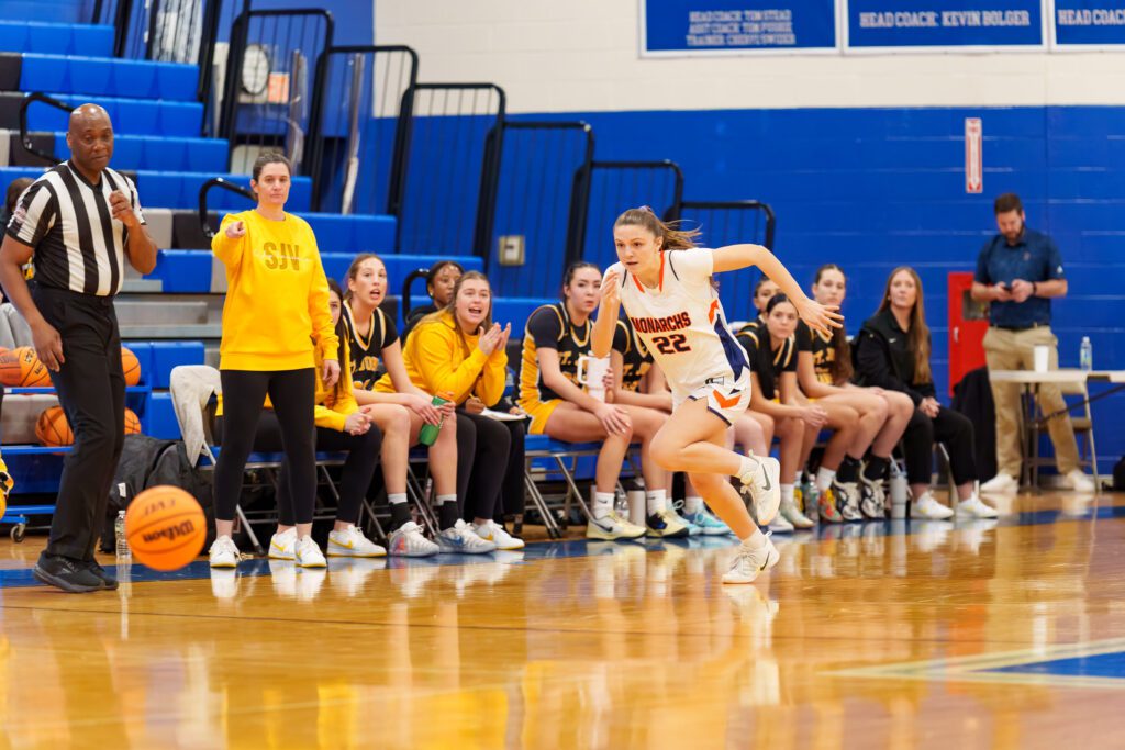 Trinity Hall- O'Malley Eldridge - Shore Sports Insider Trinity Hall guard O'Malley Eldridge (Photo by Patrick Olivero) - Trinity Hall- O'Malley Eldridge