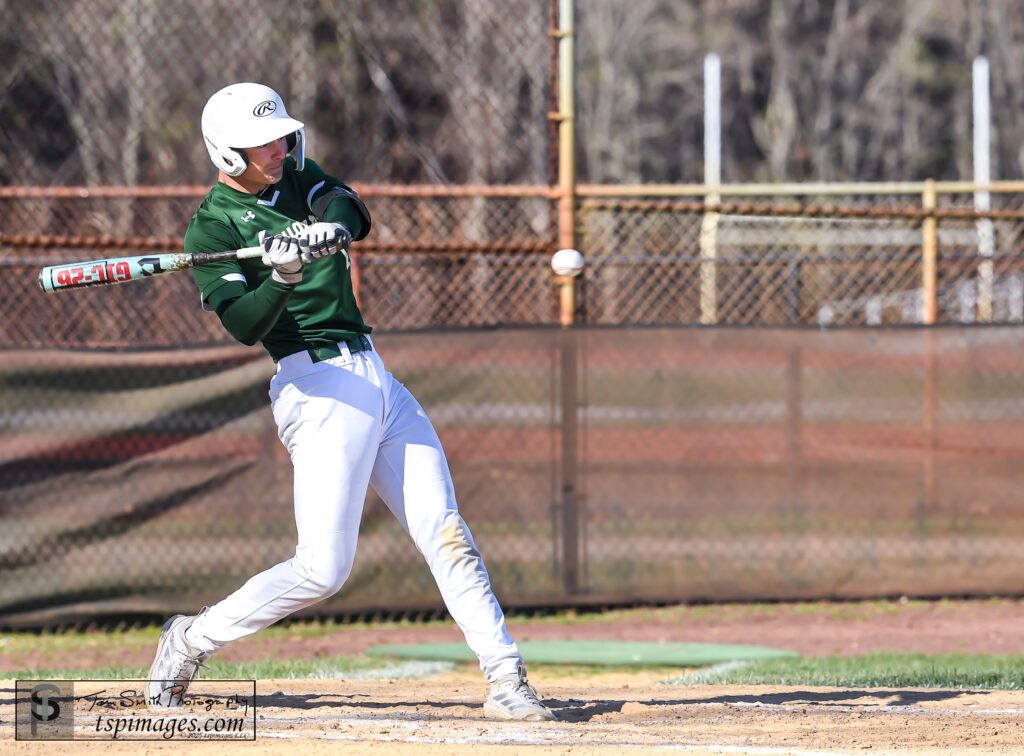 Colts Neck senior Ronan Kiely. (Photo: Tom Smith | tspsportsimages.com) - Colts Neck Ronan Keily