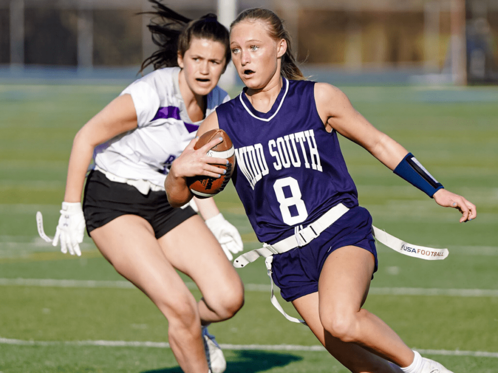 Middletown South's Camryn Czwakiel (Photo by Thomas Pantaleo)  - Cam Czwakiel Middletown South