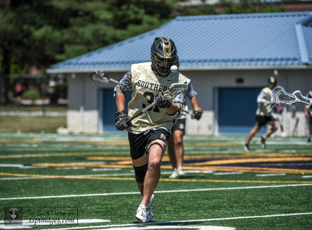 Southern's Vinnie Ruta (Photo: Tom Smith | tspsportsimages.com) - Southern Vinnie Ruta