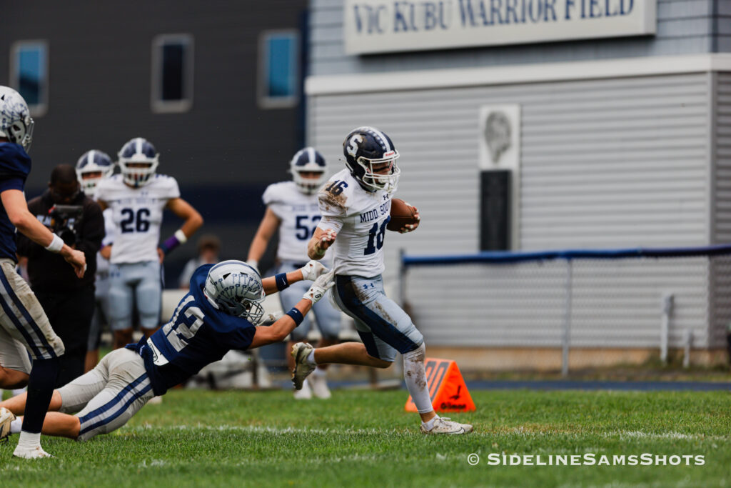 Middletown South Owen Maguire - Shore Sports Insider Middletown South wideout Owen Maguire (Photo by SidelineSamsShots) - Middletown South Owen Maguire
